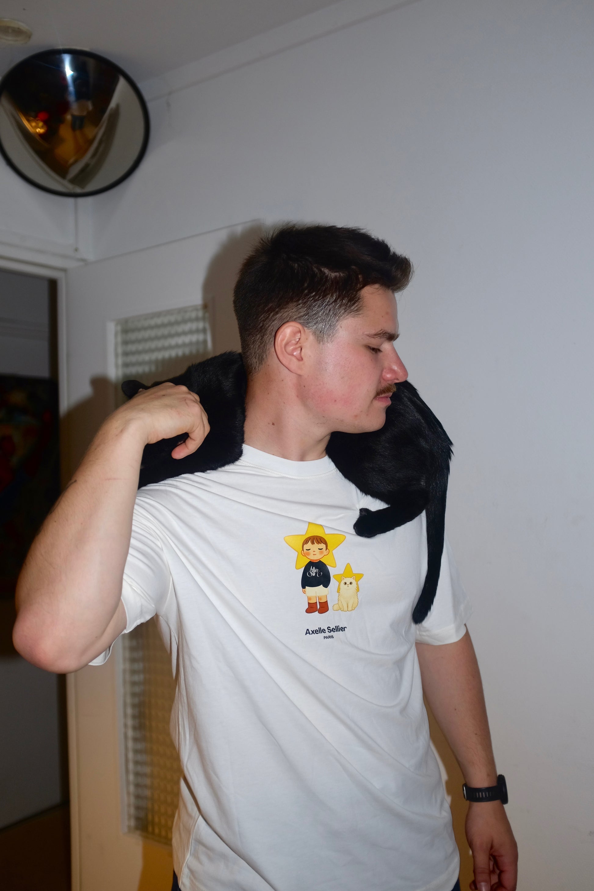 Le T-shirt "Cosmic Buddies"